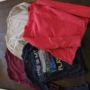 Lot of 4 long sleeve tshirts
